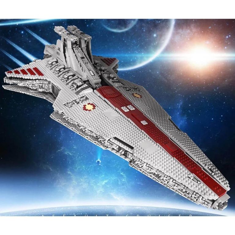 Mould King 21005 MOC Republic Attack Cruiser Gwiezdne Wojny